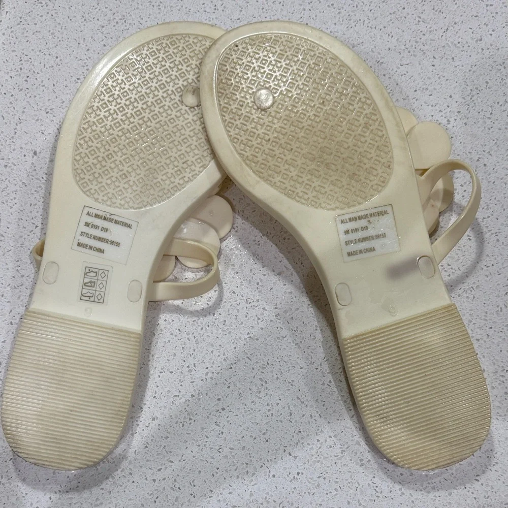 Tory Burch Cream Floral Jelly Thong Sandals